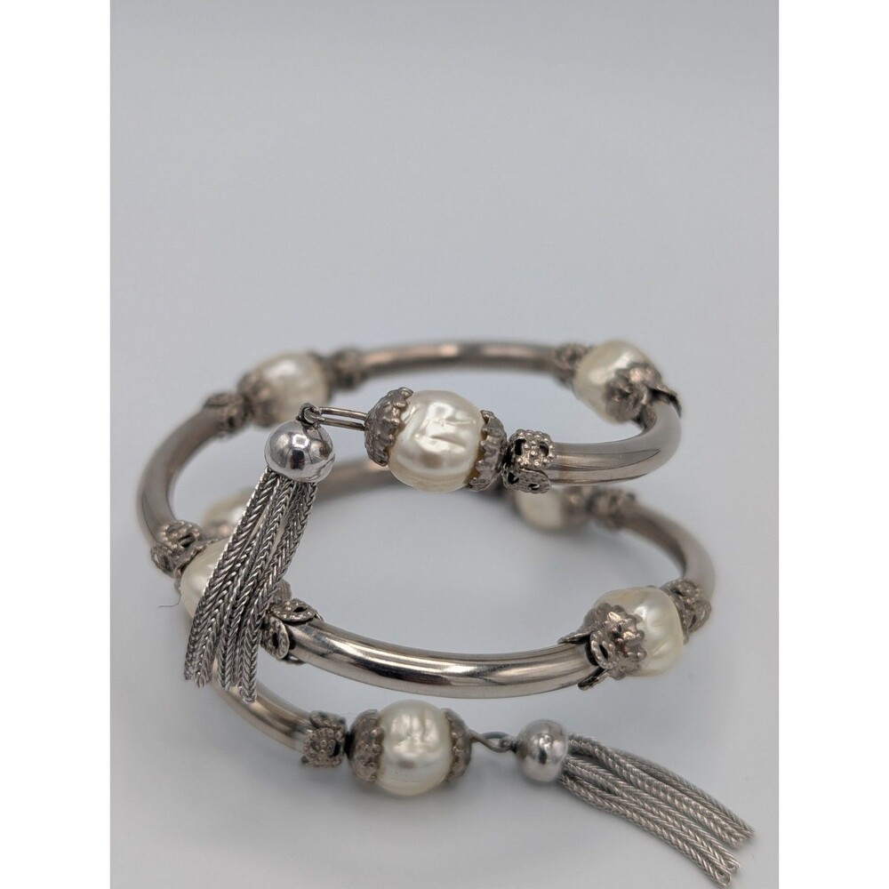 Vintage 1950s Silver Tone Faux Baroque Pearl Wrap Bangle Chain Tassel Bracelet